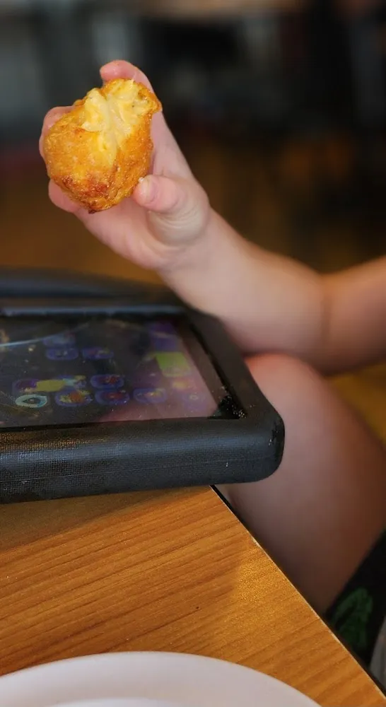Mac N Cheese Balls